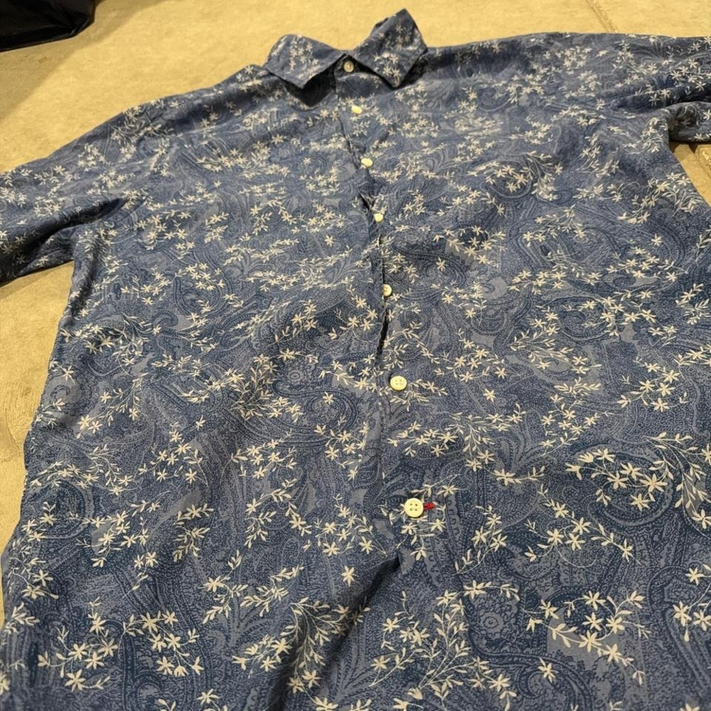 Cremeux Vintage Blue Floral Button Up